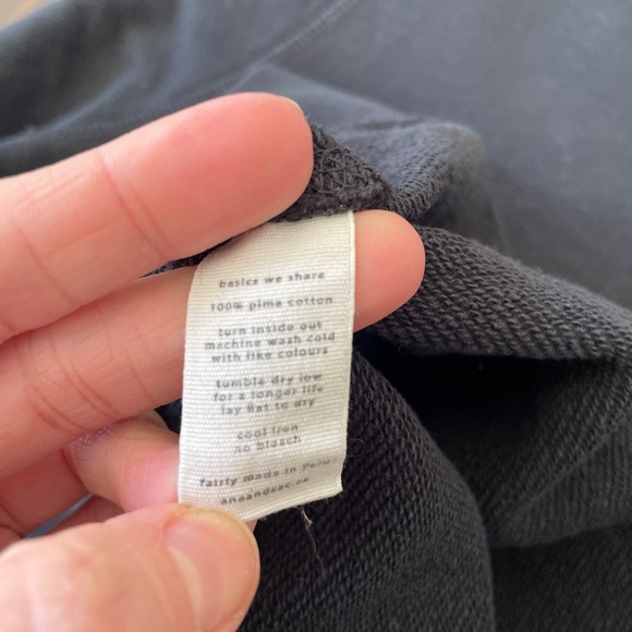 Ana & Zac - Oversized Sweater / Button Up - Picture 4 of 4